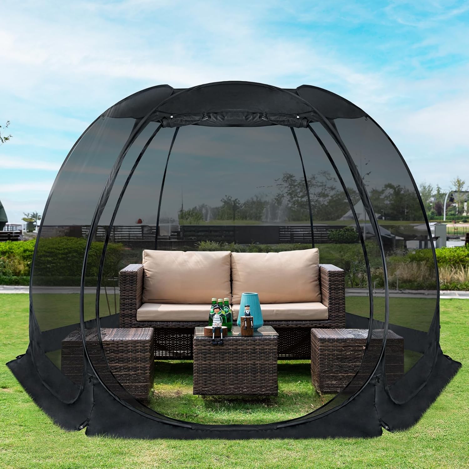 Screen gazebo, sleeps 6-10-15 people Igloo-style canopy tent with mosquito net on the sides Perfect for garden, patio, backyard