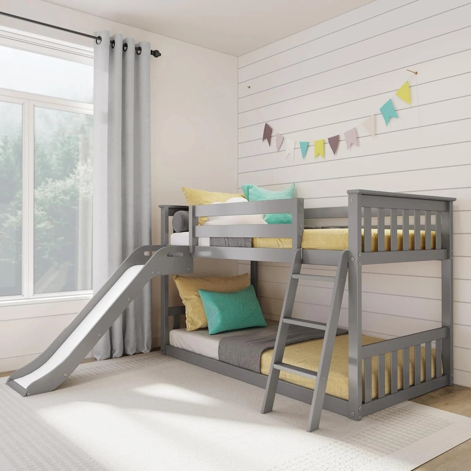 Max & Lily Fundamental Twin Low Bunk Bed Kids Solid Wood Modern Bed Frame Strong Wooden Slats