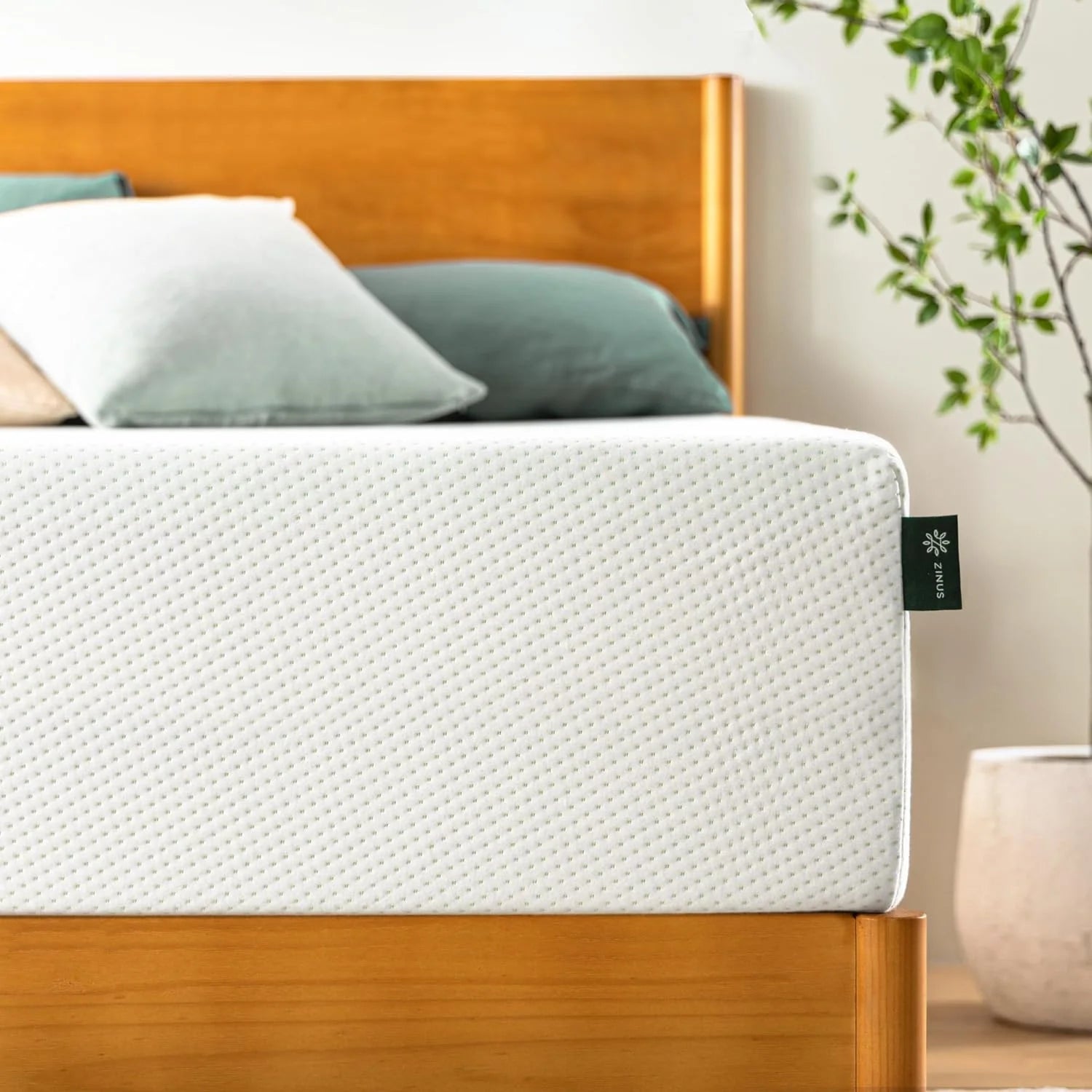 Zinus Lumbar+ Premium 14 Inch Memory Foam Mattress, Lumbar Support, Targeted Pressure Relief, Cooling Gel and Green Tea, Cool-to-The-Touch Cover, Medium Firm Feel, CertiPUR US Certified, King