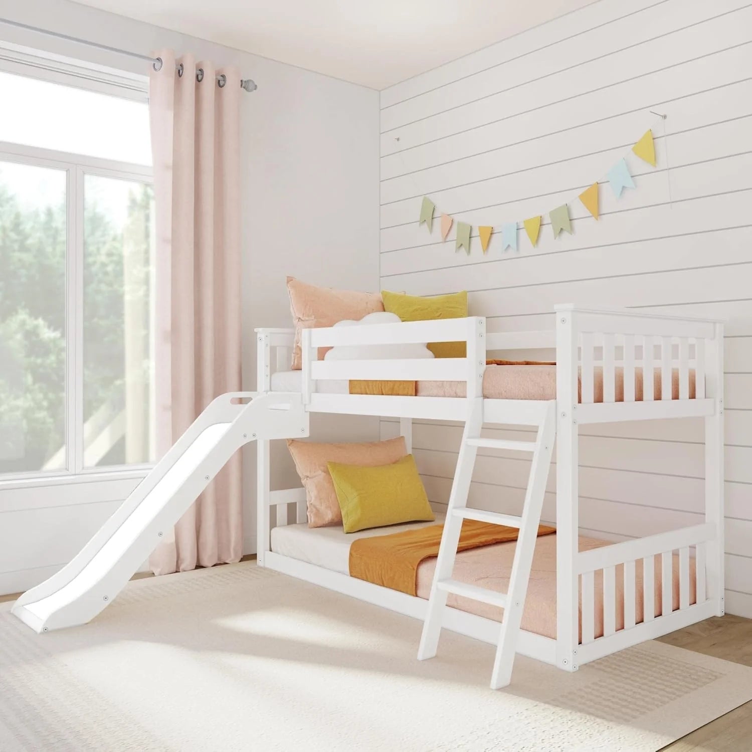 Max & Lily Fundamental Twin Low Bunk Bed Kids Solid Wood Modern Bed Frame Strong Wooden Slats